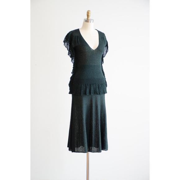 70s 80s vtg dark green ruffled sleeveless sweater skirt 2 piece set - Picture 7 of 10